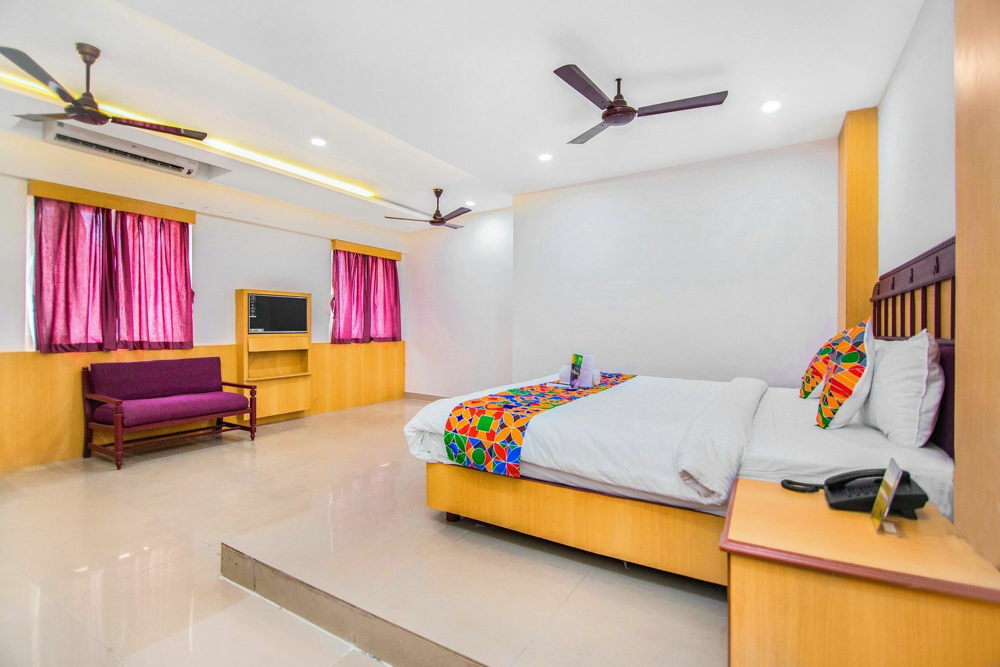 Fabexpress Picnic Plaza Mylapore Chennai Exterior photo